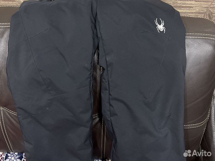 Горнолыжный костюм