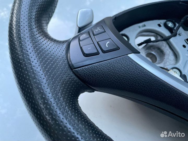 Руль Bmw X5 е70 X6 e71 с лепестками и обогревом