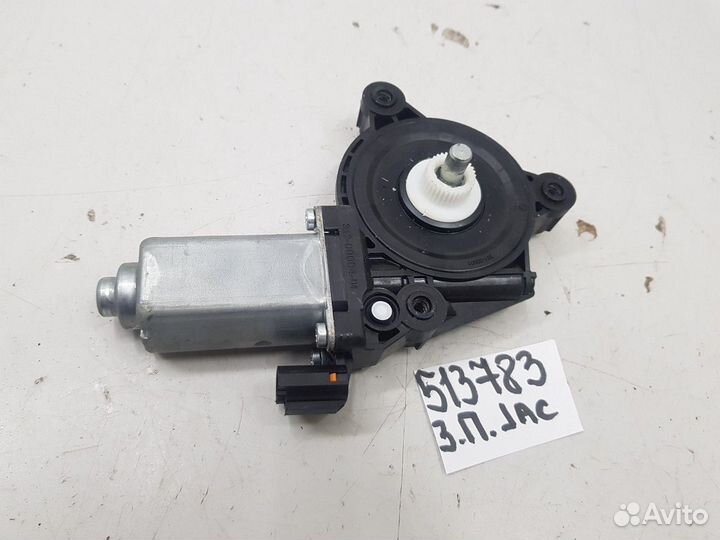 Моторчик стеклоподъемника задний правый