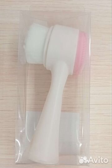 Щетка для чистки лица