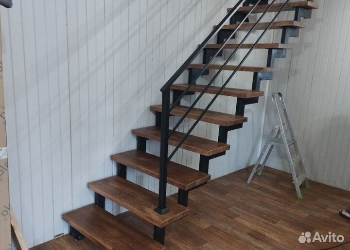 Лестница металлическая