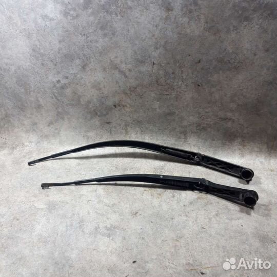 Поводок дворника Мазда 6 gh 2007-2012г