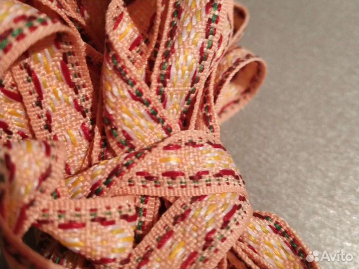 Швейная лента, тесьма