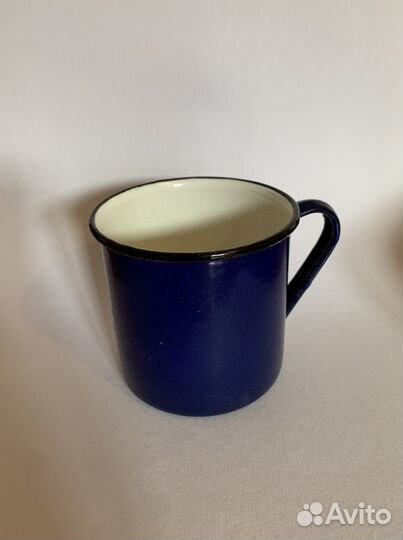 Эмалированная кружка СССР синяя