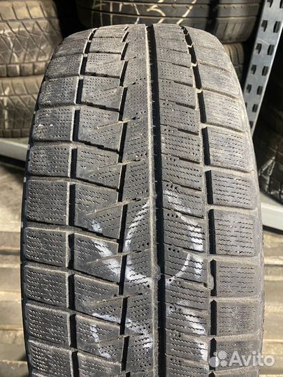 Bridgestone Blizzak Revo GZ 225/45 R18 91S