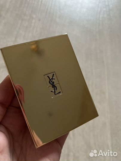 YSL Румяна с эффектом сияния