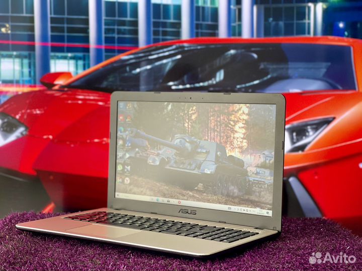 Шустрый золотой Asus для учебы и игр