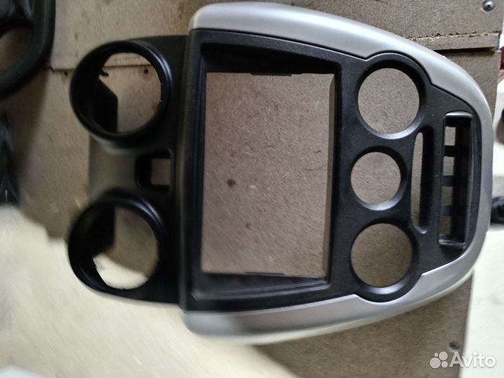 Центральная консоль