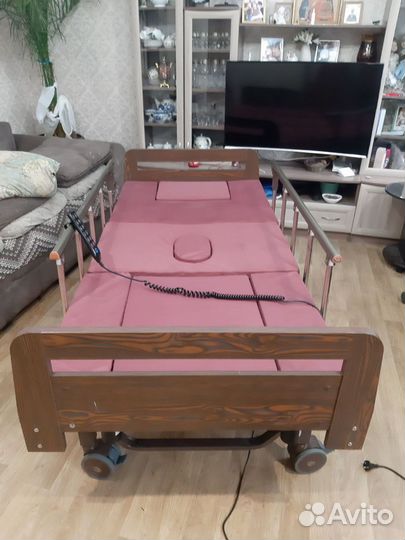 Кровать медицинская электрическая YG-3 Med-Mos