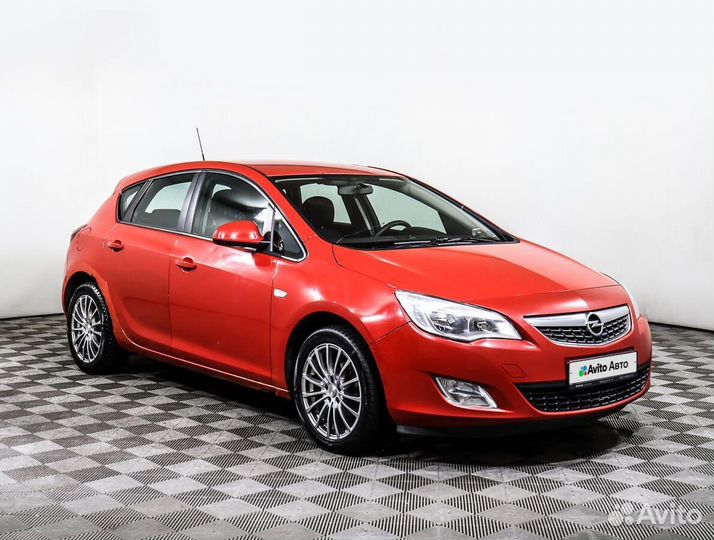 Opel Astra 1.6 МТ, 2011, 285 293 км