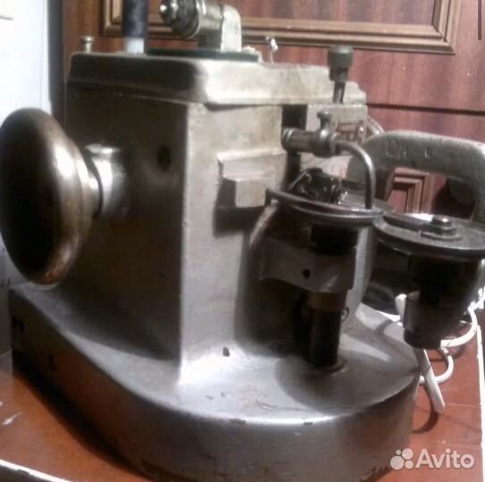 Скорняжная машинка