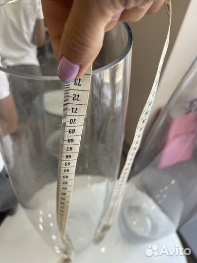 Большая стеклянная ваза