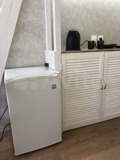 Комната 14 м² в 5-к., 2/5 эт.