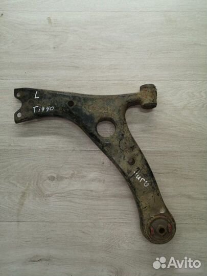 Рычаг передний левый Chery Tiggo T11