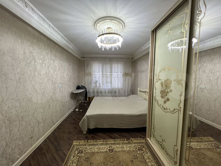 1-к. квартира, 56 м², 1/10 эт.