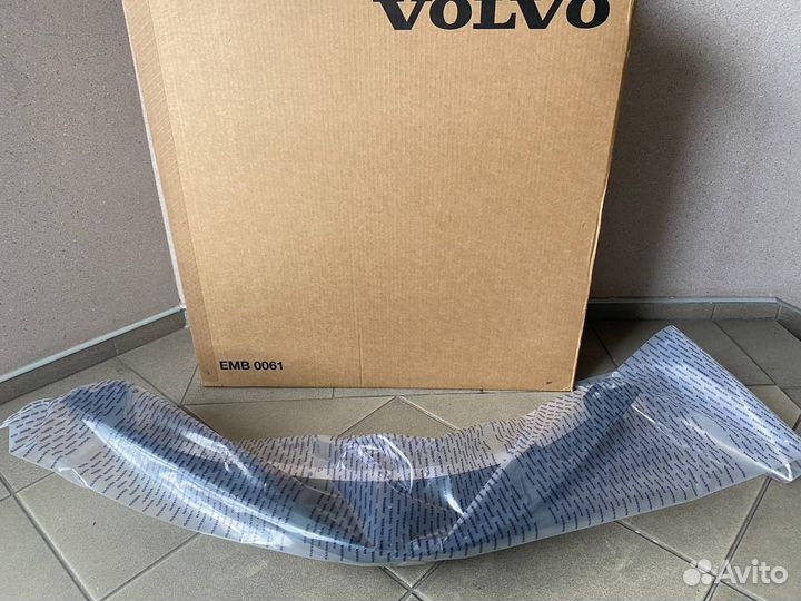 Volvo FH губа бампера