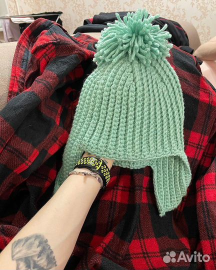 Шапка вязаная ручная работа