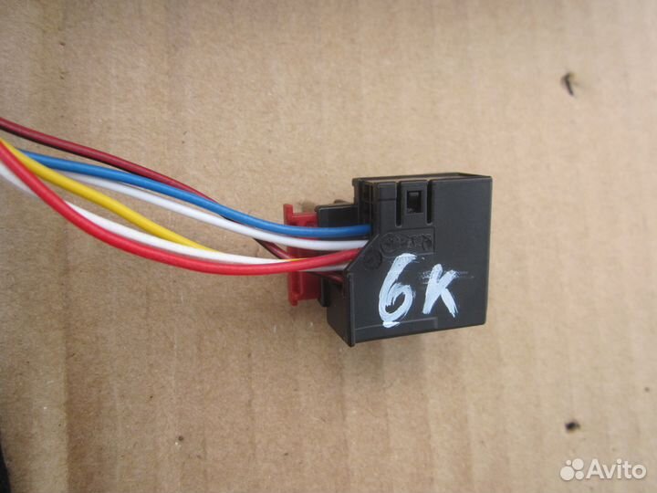 Зеркало левое 6 конт Skoda Octavia 2 A5 09-14 рест