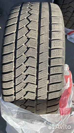 Ovation W-586 235/45 R18