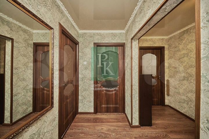 3-к. квартира, 70,3 м², 10/10 эт.