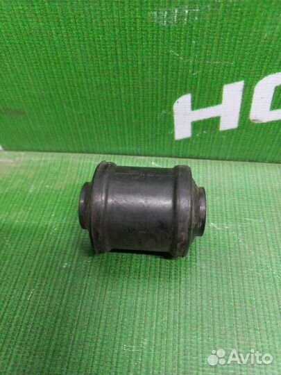 Сайлентблок рычага подвески Лада 21099