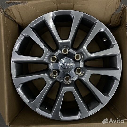 Диски новые 18 дюймов 6/139,7