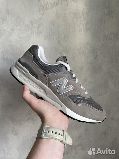 New Balance 997H