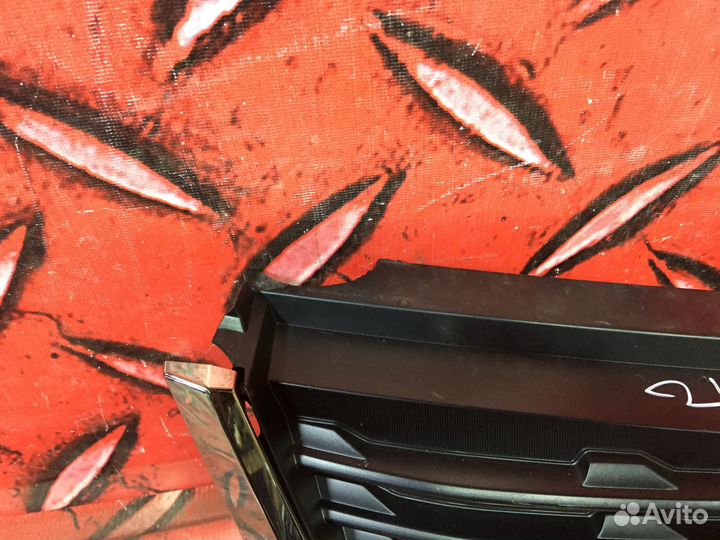 Решетка радиатора нижняя часть Subaru Forester S14