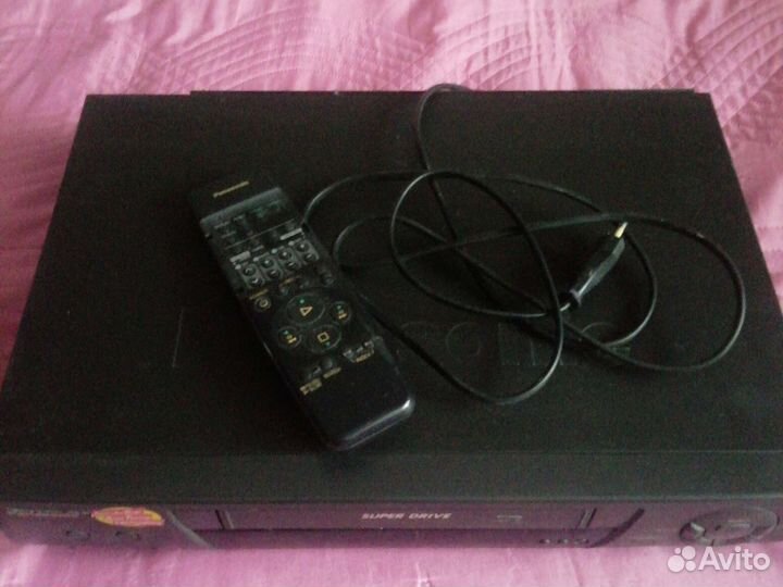 Видеомагнитофон panasonic