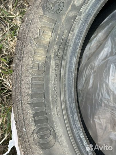 Continental ContiPremiumContact 215/55 R17