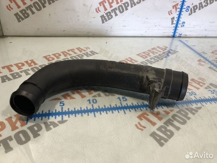 Шкода Фабия Патрубок интеркулера