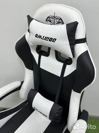 Офисное кресло (геймерское). Кресло для директора