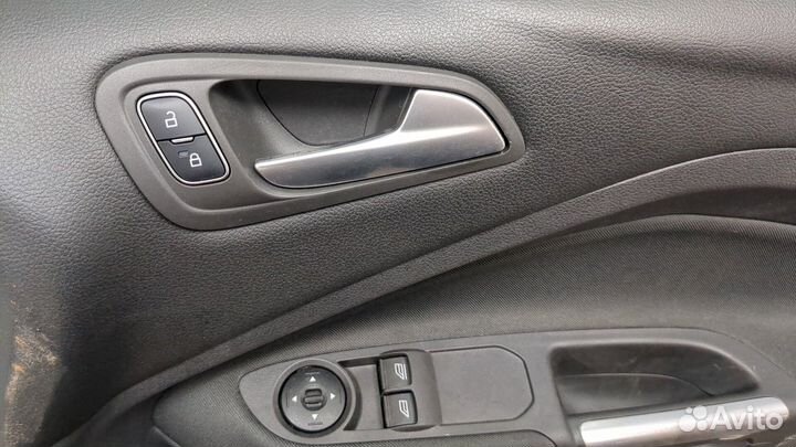 Дверь правая передняя Ford C-Max