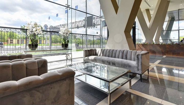 Продажа торг.пом. 90,7 кв.м. Минская ул., 2ж