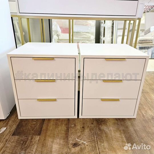 Тумбы и консоли прикроватные подвесные