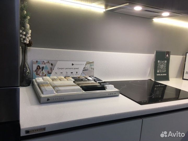 Столешница из акрила (камня)