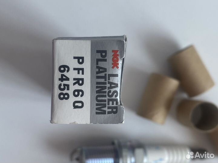 Свечи зажигания NGK Platinum PFR6Q 6458