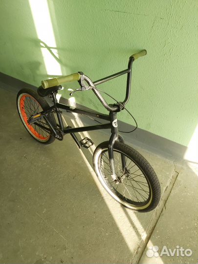 Велосипед BMX Haro Premium Stray 2019