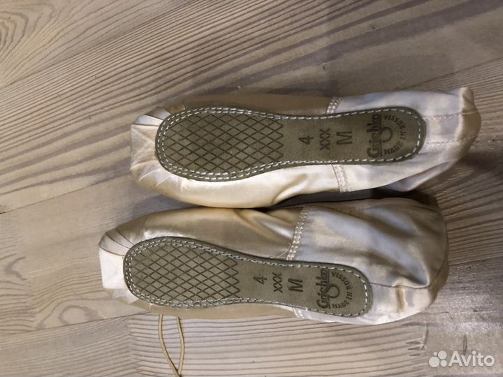 Пуанты grishko 4 размер, полнота ххх, жесткость М