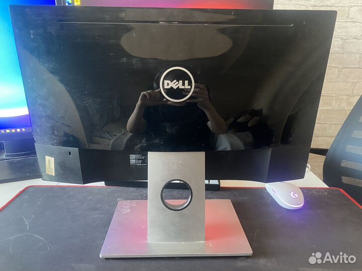 Монитор Dell e2216h
