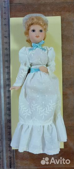 Коллекционные фарфоровые куклы Дамы Эпохи 6 шт