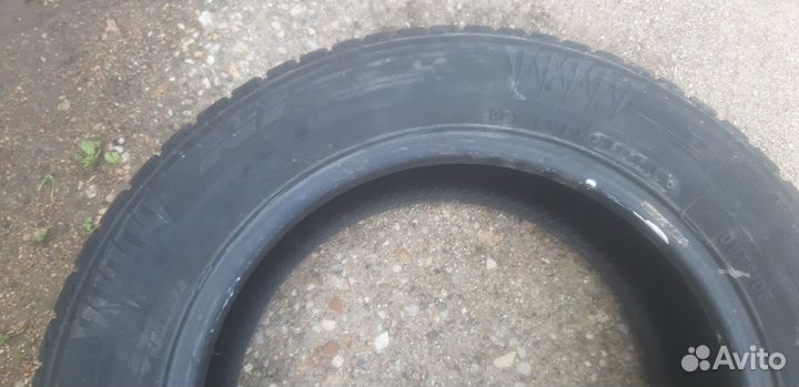 Nitto Therma Spike 185/65 R15