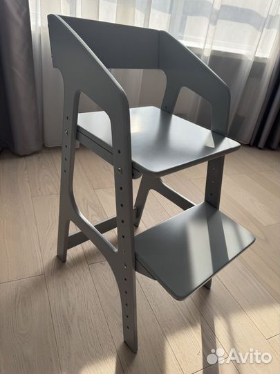 Стульчик для кормления новый