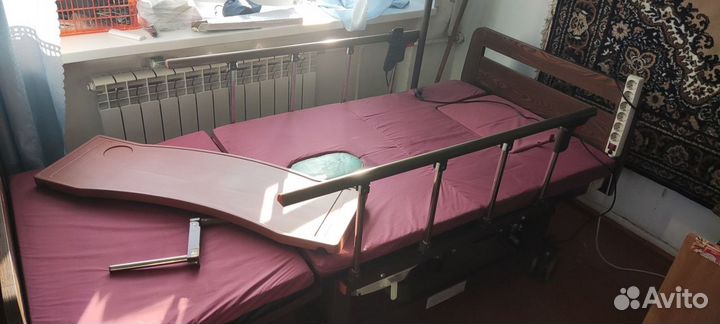 Кровать для лежачих больных MED MOS DB-11A