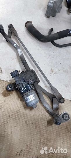 Трапеция дворников Volkswagen Jetta 6