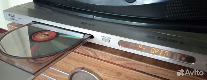 Видеомагнитофон BBK