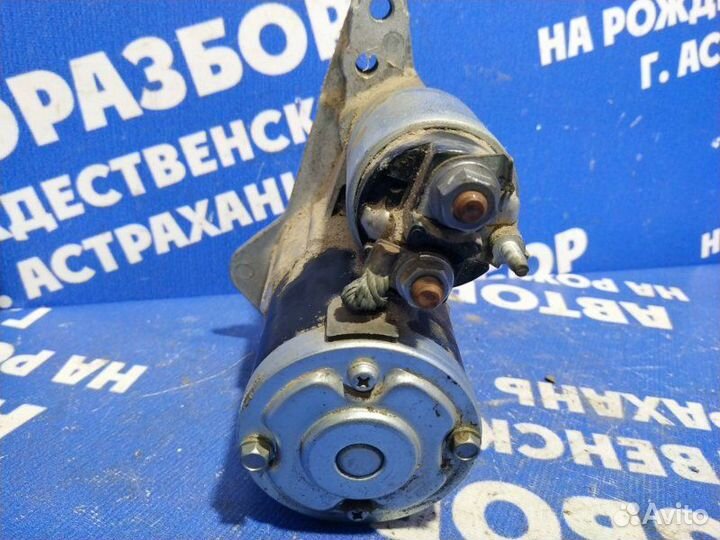Стартер Renault Megane 3 хэтчбек H4MD729 2013