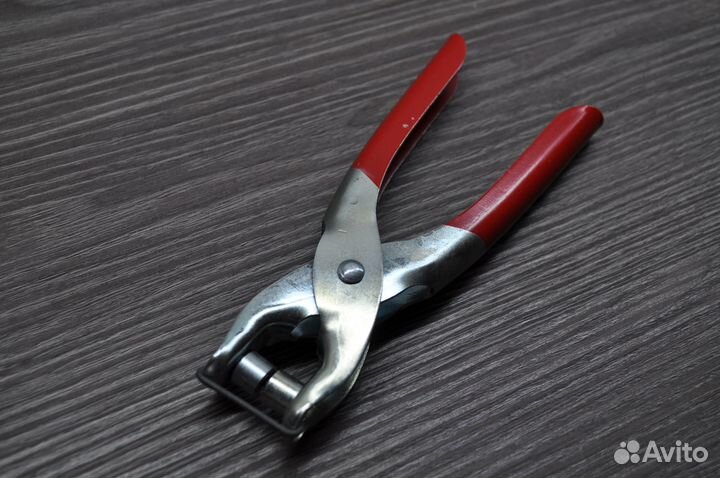 Пресс для люверсов ручной