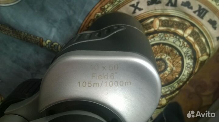 Бинокль Discovery Field 6. 10x50. 105м\1000м