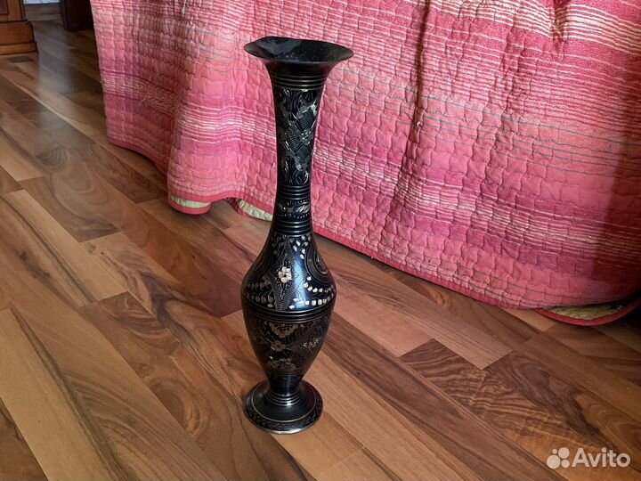 Ваза для цветов Индия